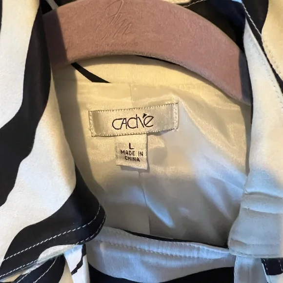 Cache Black and White Zebra Print Trench Coat size large - Picture 4 of 11